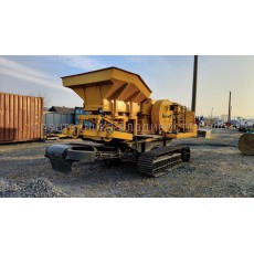 Японская самоходная щековая дробильная машина Komatsu BR100J-1